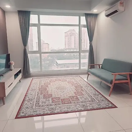 Homestay Sungai Besi Kl Kuala Lumpur Bagian luar foto